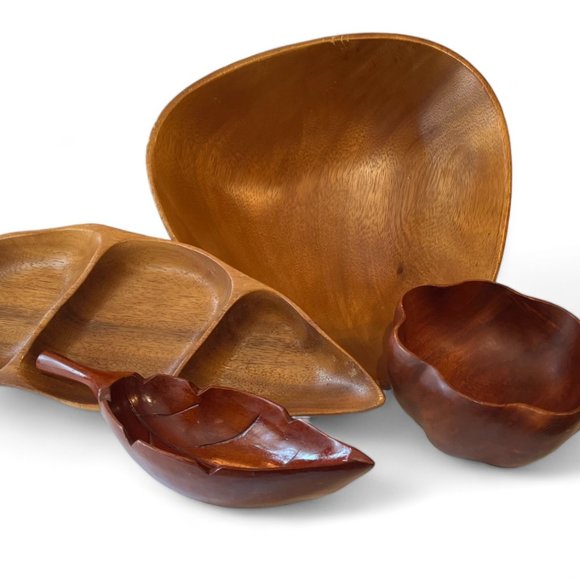 Eclectic Mix of Four Wonderful Vintage Wood Serving Bowls - Picture 1 of 12